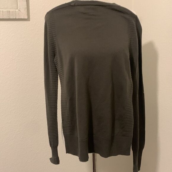 Micheal Stars Sweater - Picture 4 of 4